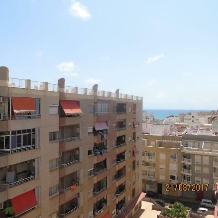 Cosy Studio Apartment In Torrevieja Exterior photo